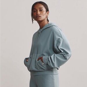 RHONE Rhone Ripple Hoodie XL Blue Hue Athletic